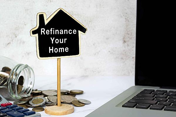 Is Now the Right Time to Refinance Your Mortgage?